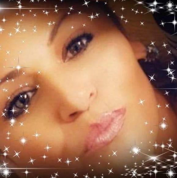 Meet your Posher, Sylvia - Picture 1 of 1